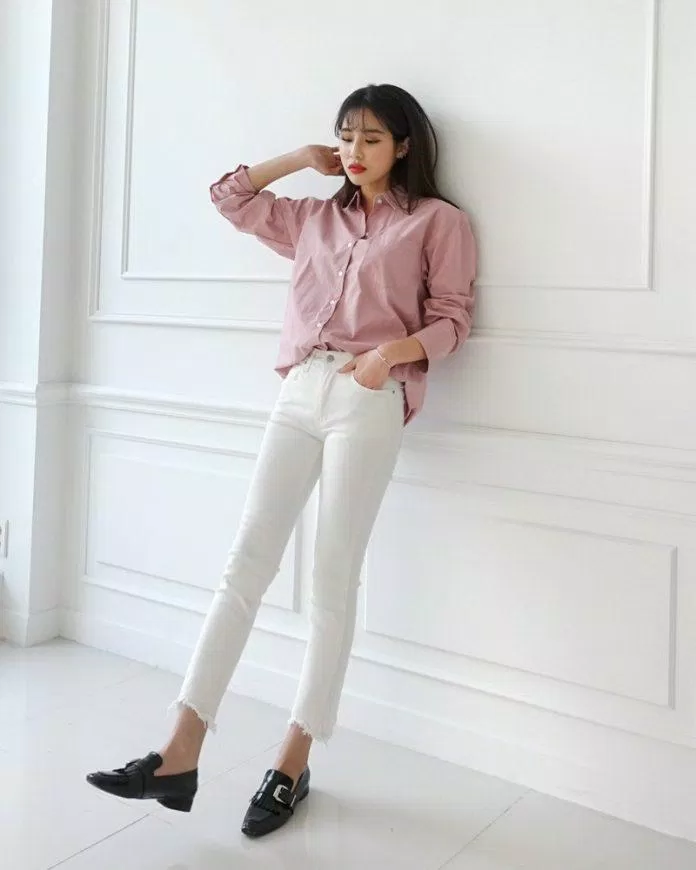 áo sơ mi hồng pastel phối quần jean áo sơ mi hồng pastel phối quần jean