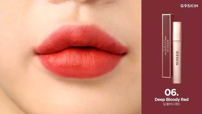 217 Review son G9Skin First V-Fit Velvet Tint: son kem lỳ siêu “nịnh” môi mới nhất 18 Màu đỏ thẫm kiêu hãnh khiến cô ấy trông thật xinh đẹp. (nguồn: internet)
