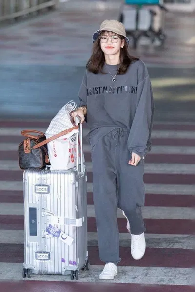 sporty-xam