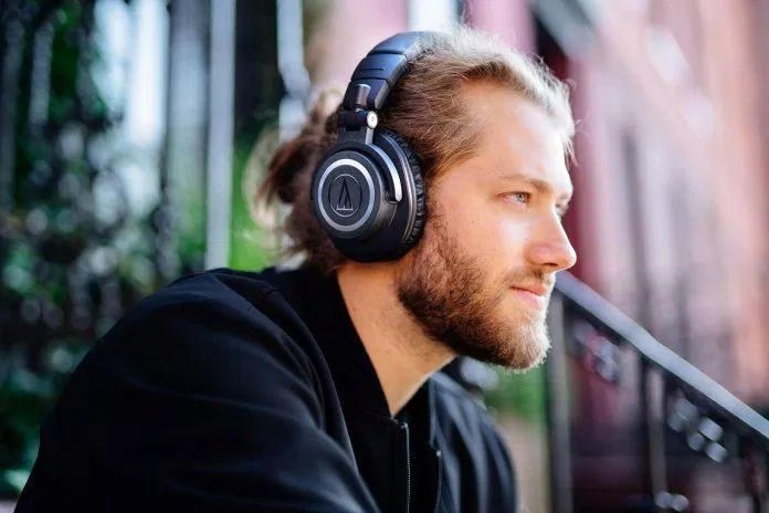Mẫu tai nghe Audio Technica ATH-M50xBT. Ảnh: internet