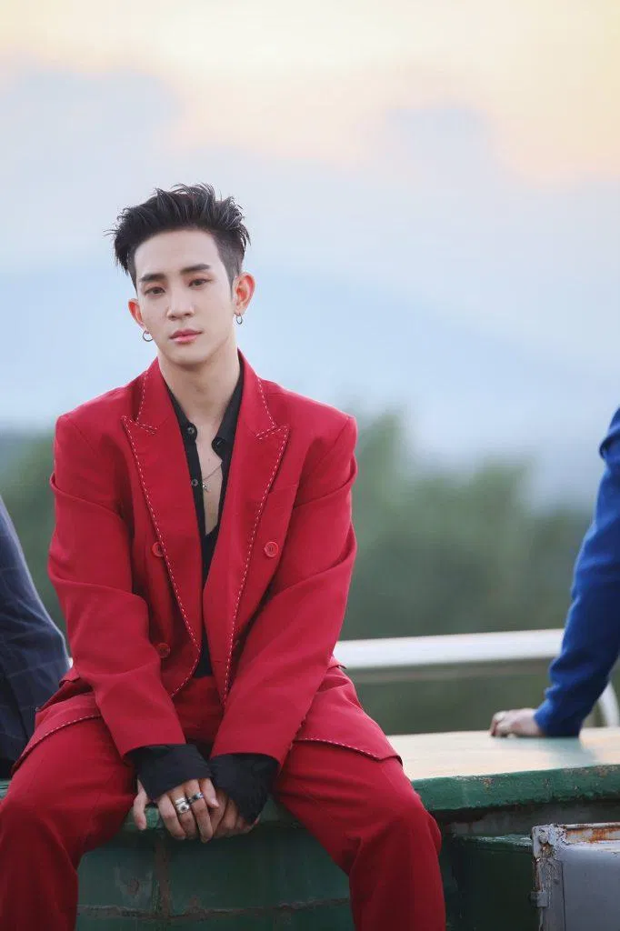Thành viên Dojoon của ban nhạc The Rose Thành viên Dojoon của ban nhạc The Rose (Ảnh: Internet)