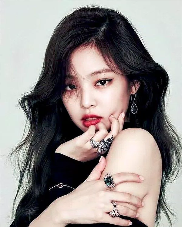 toc-den-va-uon-gon-song-jennie