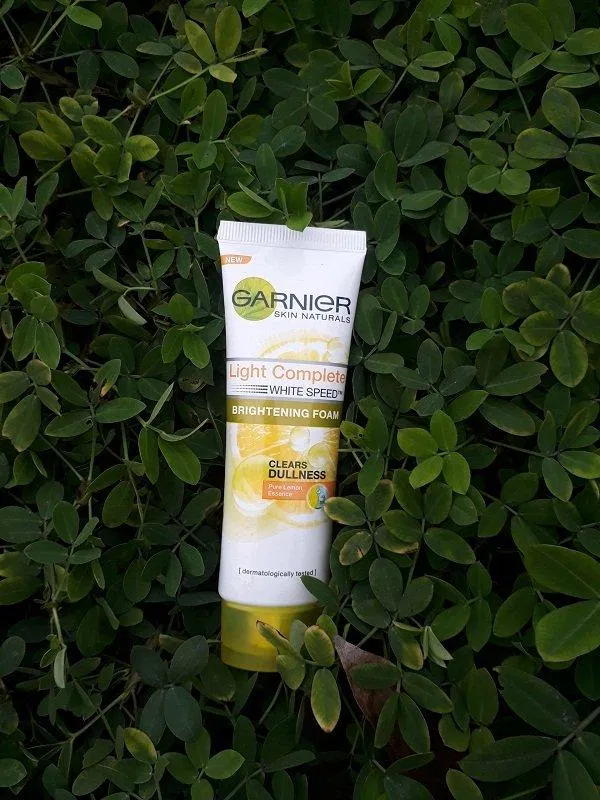 Garnier Skin Naturals Light Complete White Speed Brightening Foam thích hợp với mọi loại da (ảnh: BlogAnChoi). Garnier Skin Naturals Light Complete White Speed Brightening Foam thích hợp với mọi loại da (ảnh: BlogAnChoi).