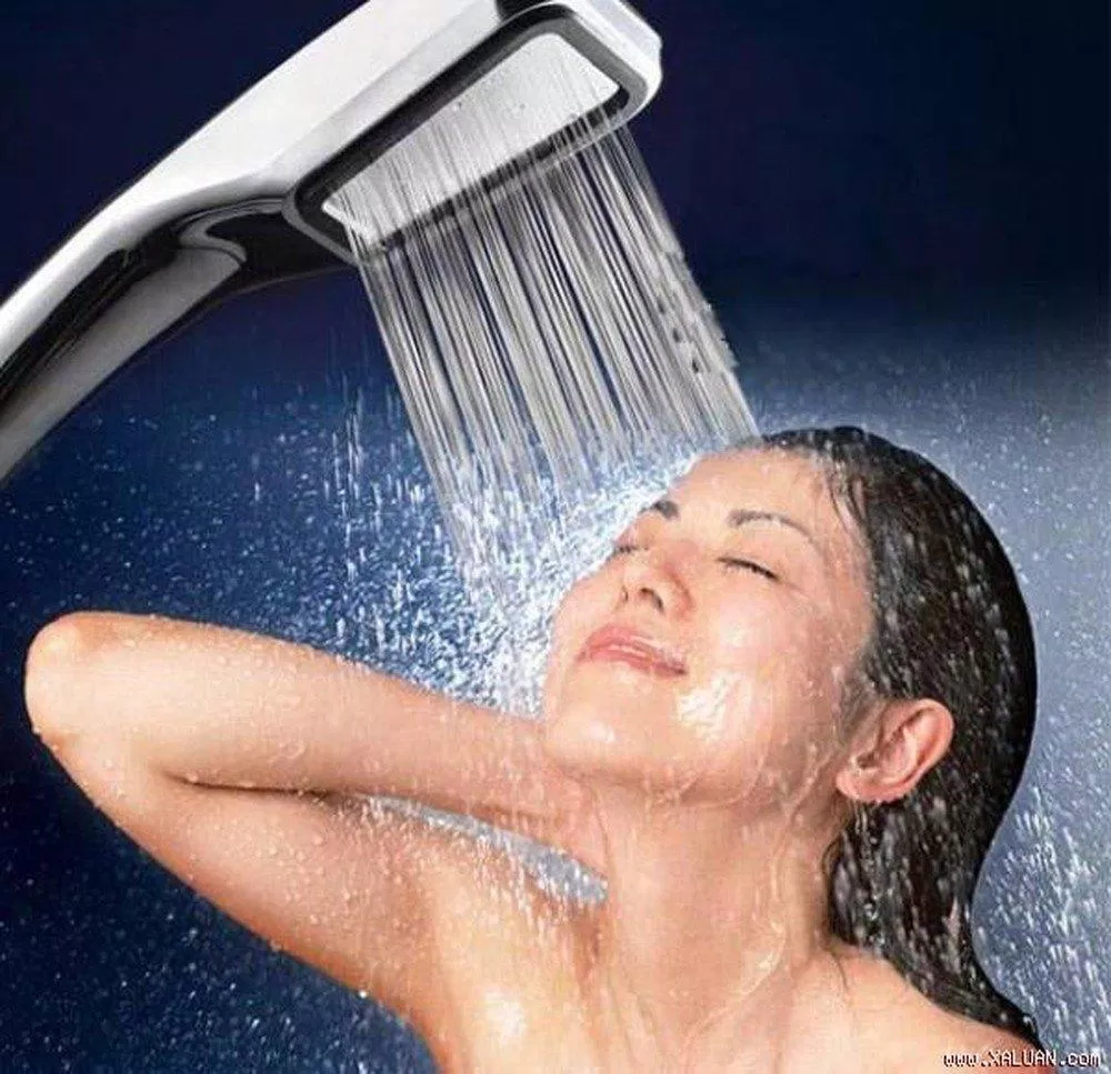 Bạn không nên tắm sau khi vận động ( Nguồn: Internet )