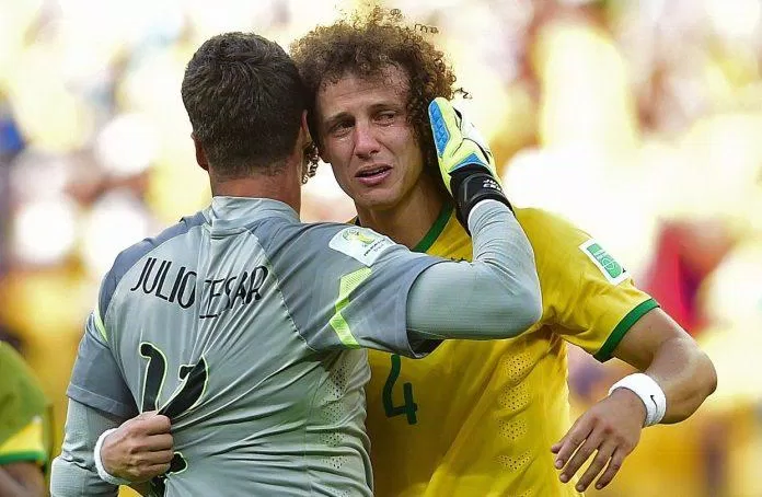 David Luiz đã khóc rất nhiều sau trận thua thảm