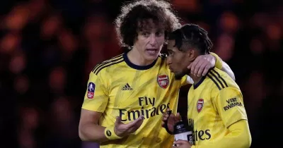 David Luiz nhắc nhở các cầu thủ trẻ