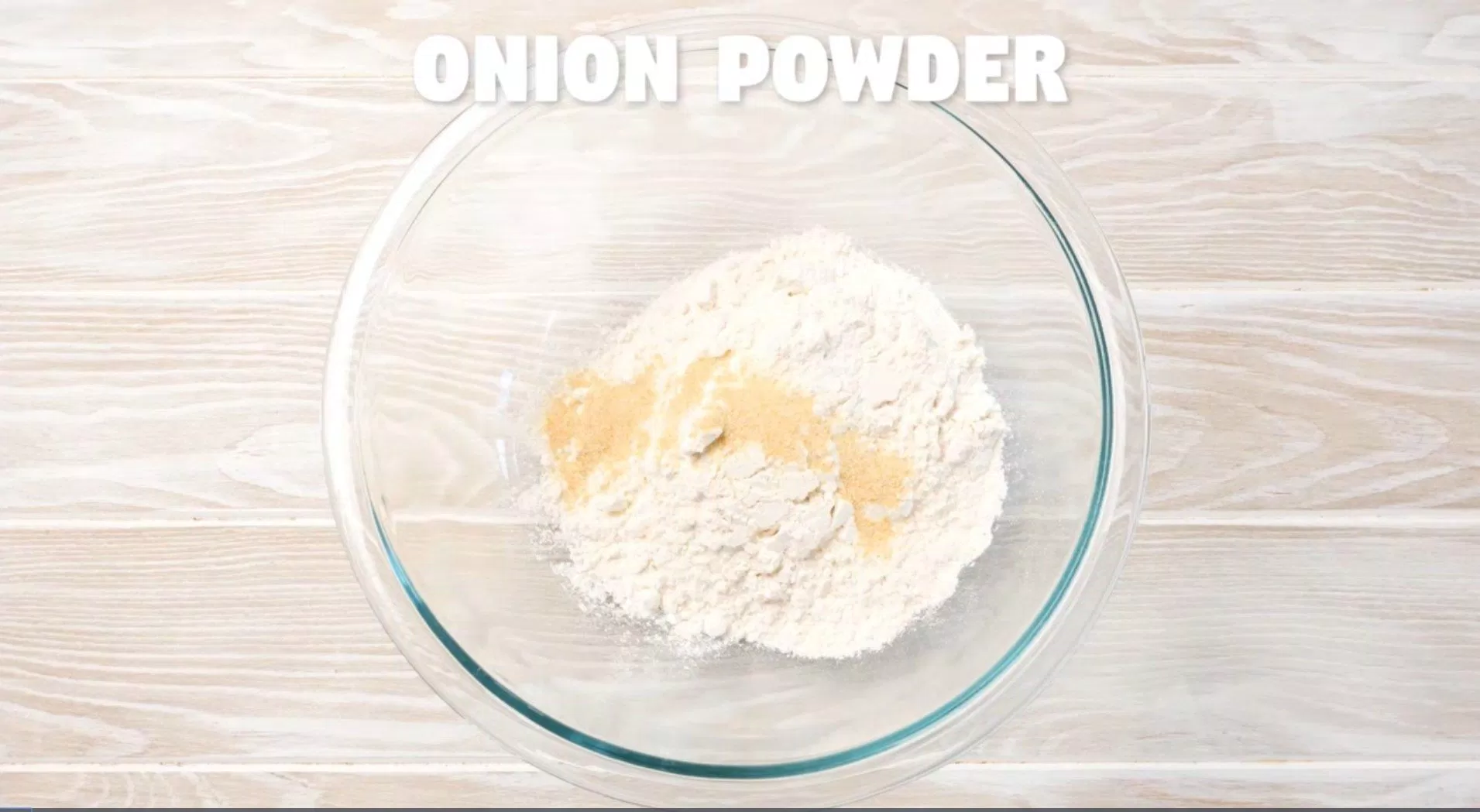 Hỗn hợp bột-tỏi. (Nguồn: recipegirl) Hỗn hợp bột-tỏi. (Nguồn: recipegirl)