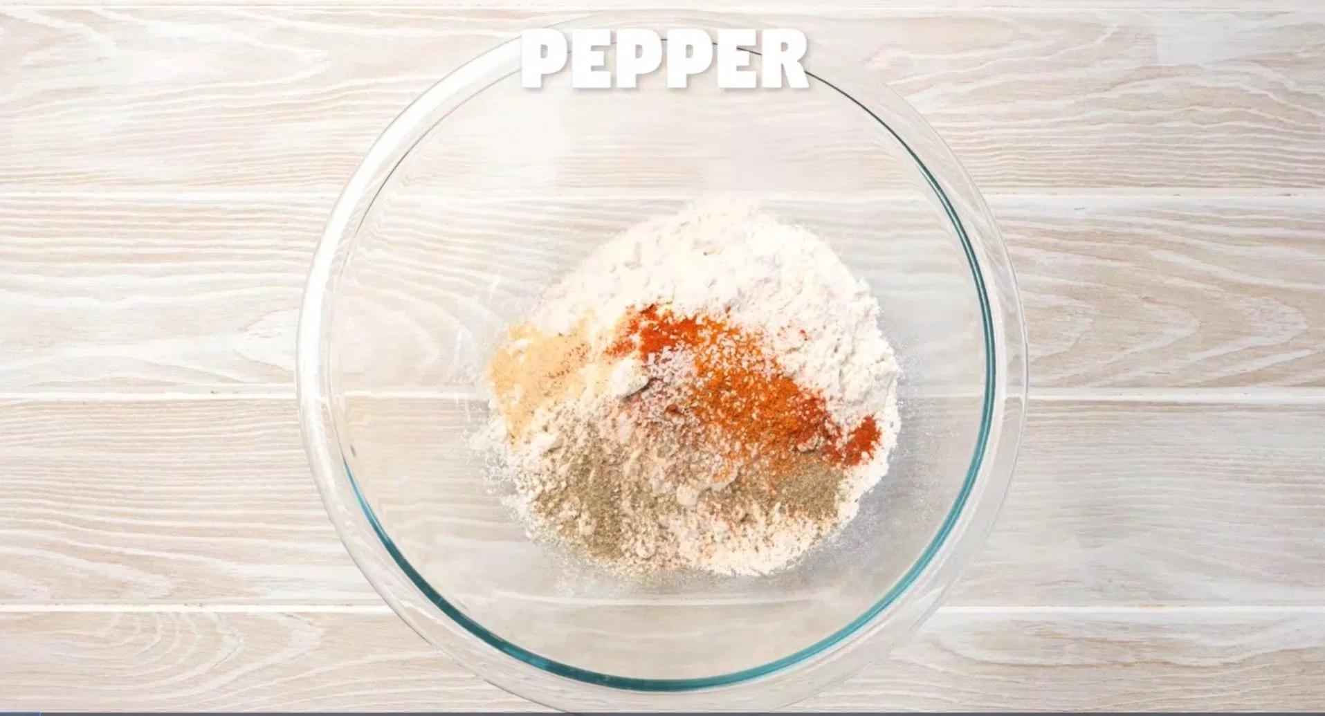 Hỗn hợp bột-bột ớt-bột tỏi-muối-tiêu. (Nguồn: recipegirl) Hỗn hợp bột-bột ớt-bột tỏi-muối-tiêu. (Nguồn: recipegirl)