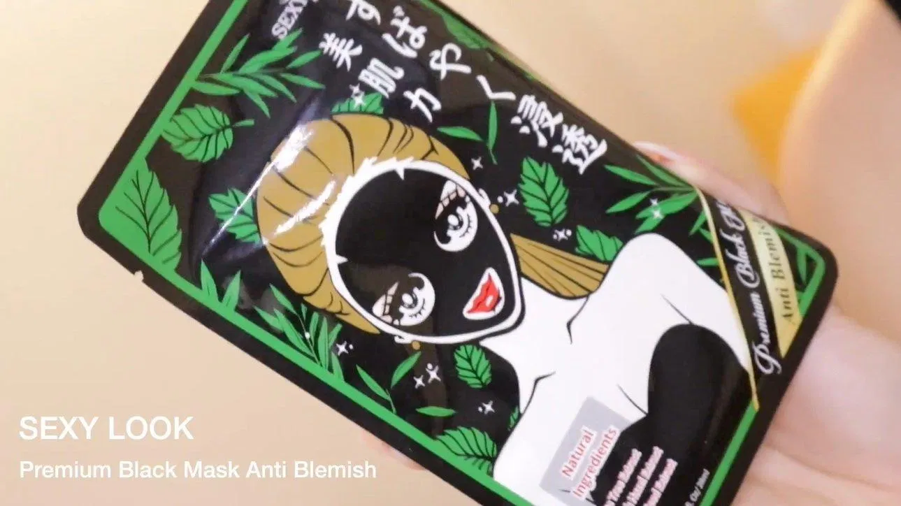 Mặt nạ tràm trà SEXYLOOK được Đào Bá Lộc đưa vào tủ skincare của mình. (Nguồn: Internet)