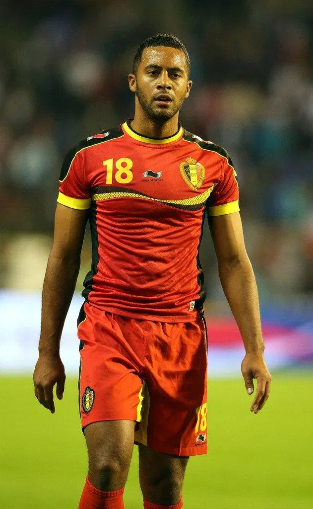 Moussa Dembele trong màu áo ĐT Bỉ. Moussa Dembele trong màu áo ĐT Bỉ