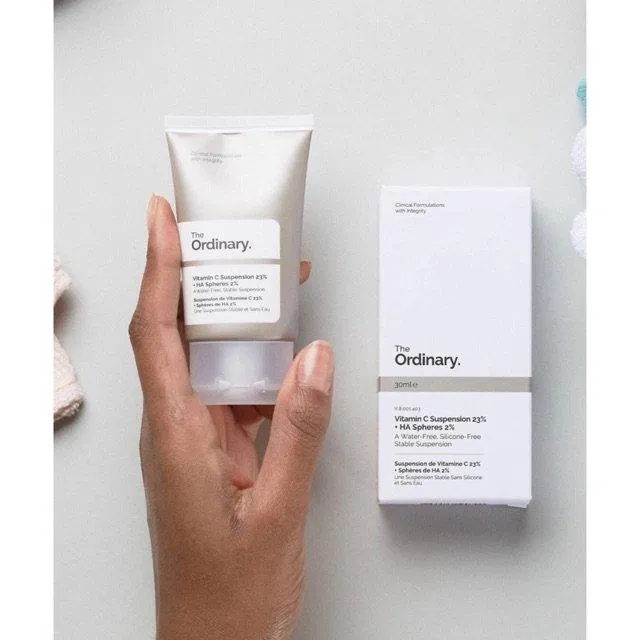 So với những nhược điểm xíu xiu của sản phẩm, serum The Ordinary chắc chắn vẫn xứng đáng là sản phẩm đáng để thử phải không nào? (Ảnh: Internet) So với những nhược điểm xíu xiu của sản phẩm, serum The Ordinary chắc chắn vẫn xứng đáng là sản phẩm đáng để thử phải không nào? (Ảnh: Internet)
