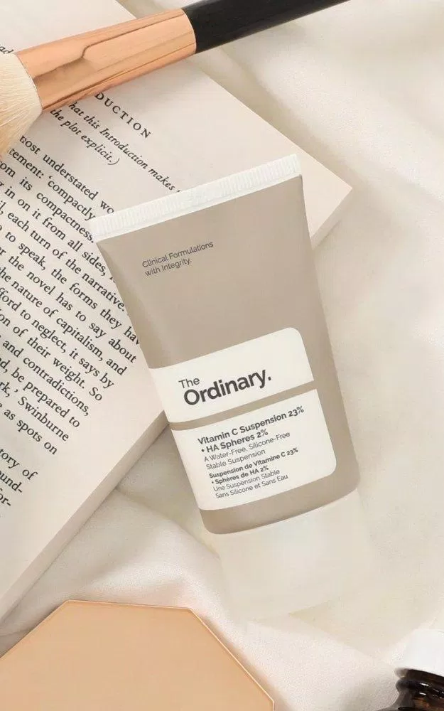 Serum The Ordinary đặc biệt phù hợp cho những cô nàng có làn da khỏe mạnh, các nàng da nhạy cảm nên nghiên cứu kỹ lưỡng và cân nhắc trước khi sử dụng nhé. (Ảnh: Internet)