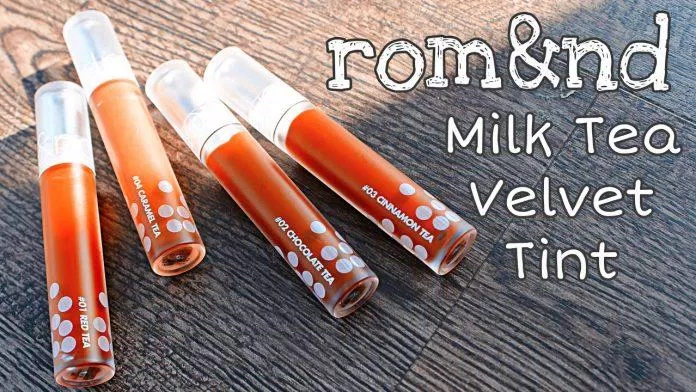 Romand Milk Tea Velvet Tint có chất son mềm mượt mà mình rất thích.  (nguồn: Internet)