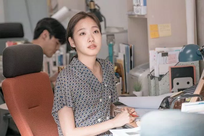 Mi Soo là một cô gái trẻ chưa bao giờ buông bỏ tình yêu của mình (Ảnh: Internet)