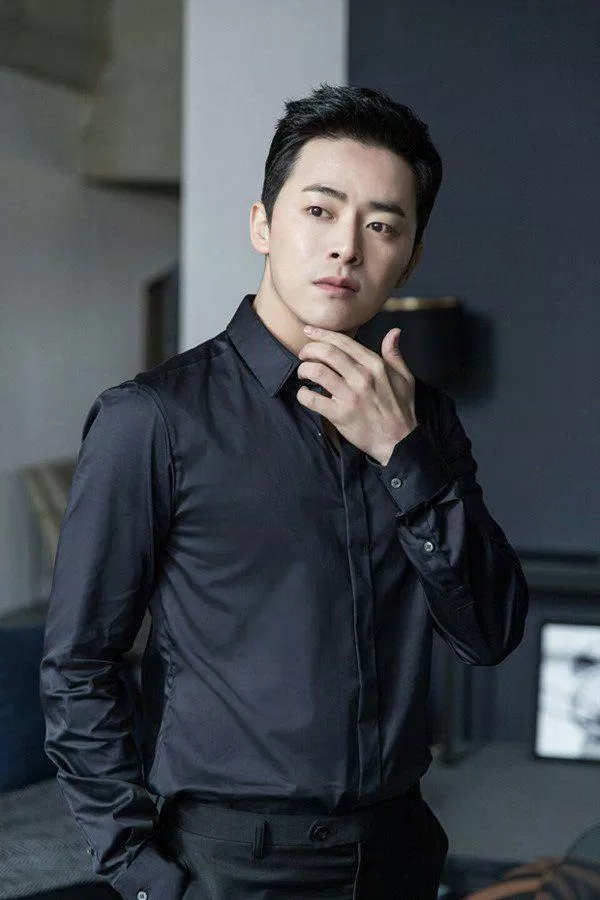 Jo Jung Suk - nam diễn viên sở hữu giọng hát không thua kém một ca sĩ chuyên nghiệp nào (Ảnh: Internet)