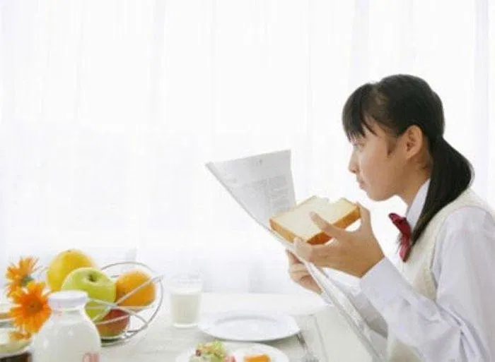 Mùa thi đến cũng là lúc các bạn học sinh phải nạp thêm rất nhiều năng lượng để bồi bổ cơ thể (Ảnh: Internet).