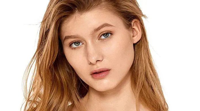 7 cách phối đồ với bralette để có những bức ảnh đi biển xịn sò nhất áo bralette áo crop top áo khoác áo khoác da áo ren áo tank top áo thun bãi biển bralette bralettes cách giặt bralette cách phối đồ cách phối đồ với bralette chân váy chân váy maxi công thức item thời trang mùa hè phối đồ quần jean quần jean ngắn thời trang váy maxi