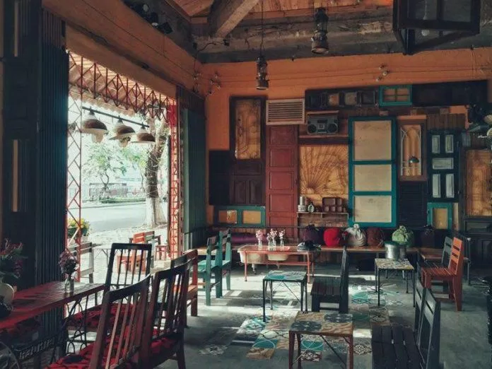 Không gian quán Cafe1975 Đà Nẵng