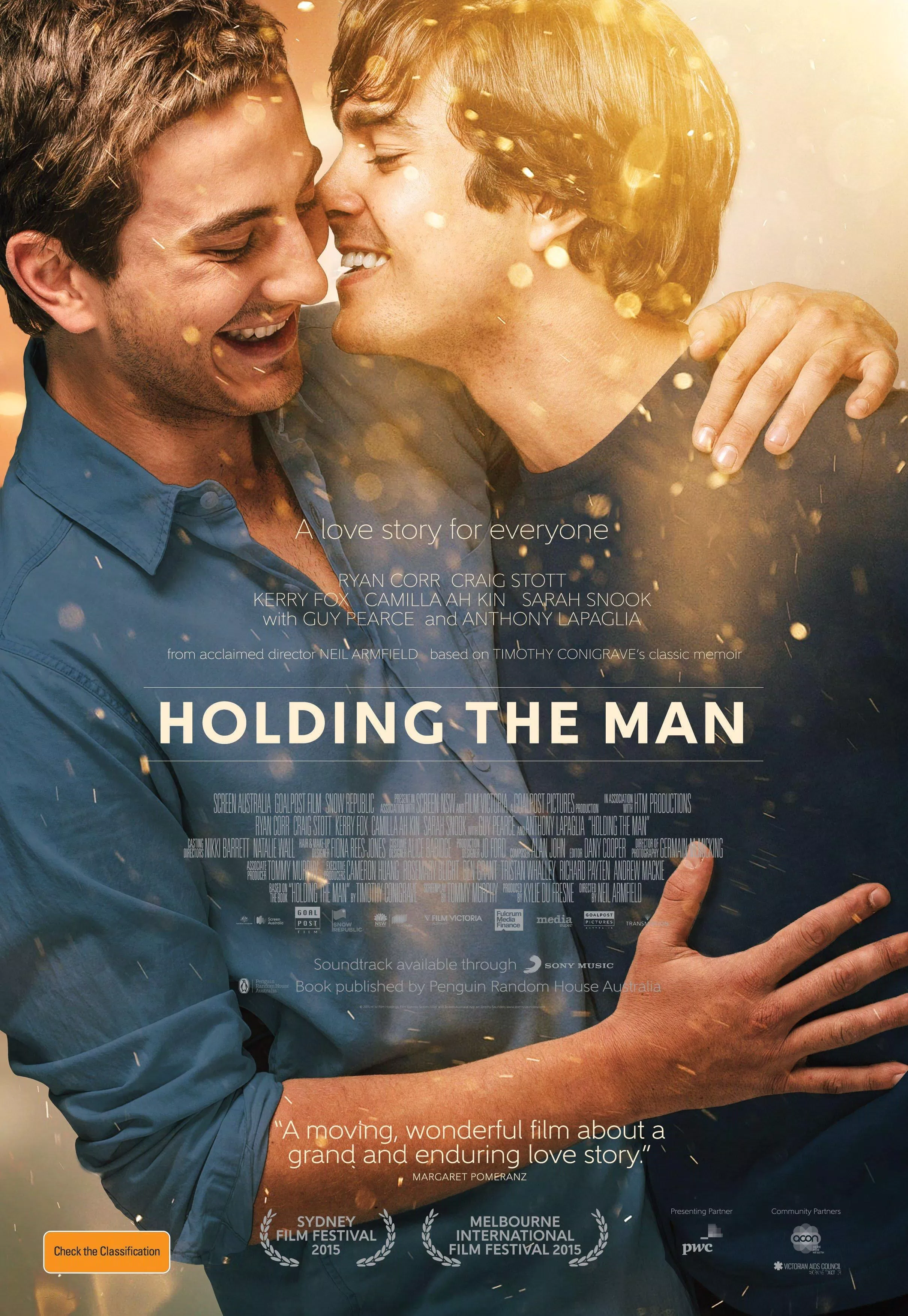 Poster phim Holding The Man Poster phim Holding The Man (Ảnh: Internet)