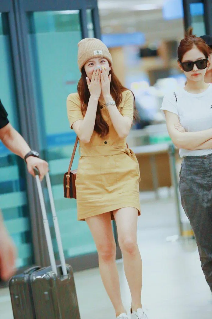 Phối đồ mùa hè như Jisoo Phối đồ mùa hè như Jisoo