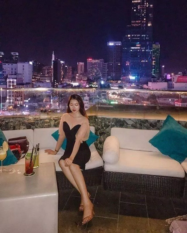 Khu vục sân thượng có view cả thành phố (Nguồn: Facebook Zahrah Coffee Lounge & Rooftop)