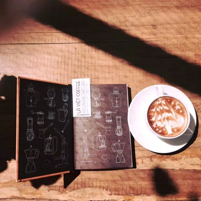 Cà phê là thức uống đặc trưng tại Là việt cafe Cà phê là thức uống đặc trưng tại Là việt cafe (Nguồn: Internet)