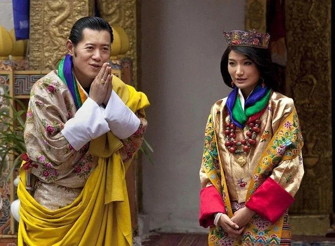 le-cuoi-vua-va-hoang-hau-bhutan