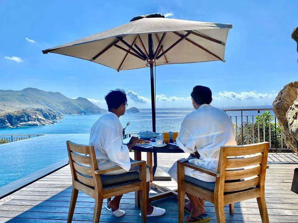 Nhưng cũng có những bức ảnh êm đềm, lãng mạn chỉ 2 người như vậy. (Ảnh: Internet)