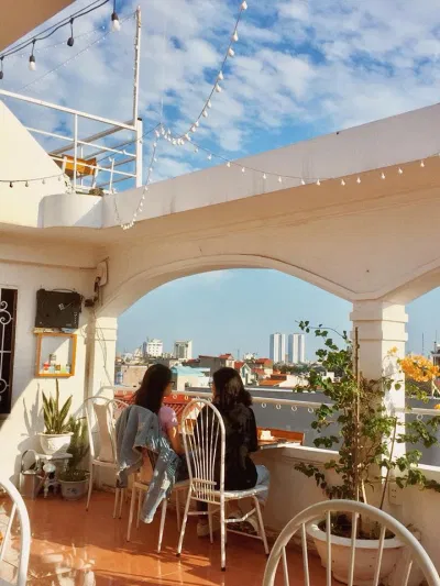 Quán cafe tầng thượng đầu tiên tại Hải Phòng. (Ảnh: Internet)