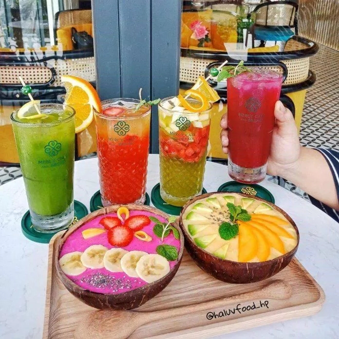 Đồ uống của quán là các món hoa quả healthy rất tốt. (Ảnh: Internet)