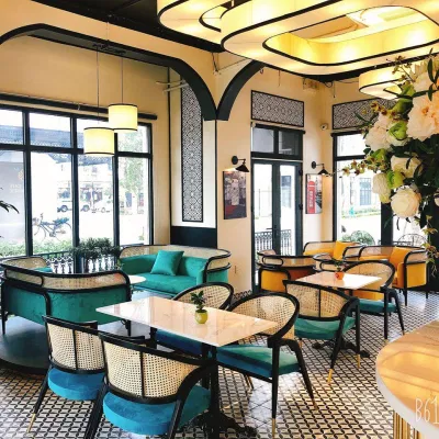 Quán cafe có phục vụ cả ăn sáng. (Ảnh: Internet)