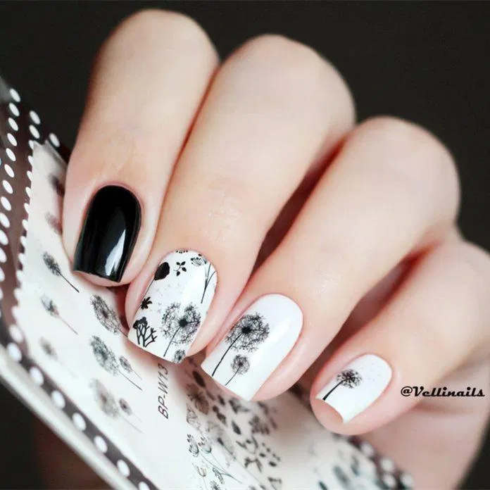 Tổng hợp 30 mẫu nail sticker đẹp xu hướng hot nhất 2020 - BlogAnChoi