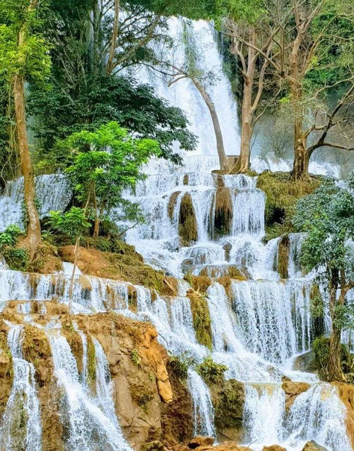 Thác Dải Yếm - Mộc Châu. (Nguồn: Internet)