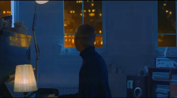 Trailer video Ver.Aron