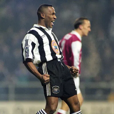Les Ferdinand là một biểu tượng của CLB Newcastle. Ảnh: Internet.