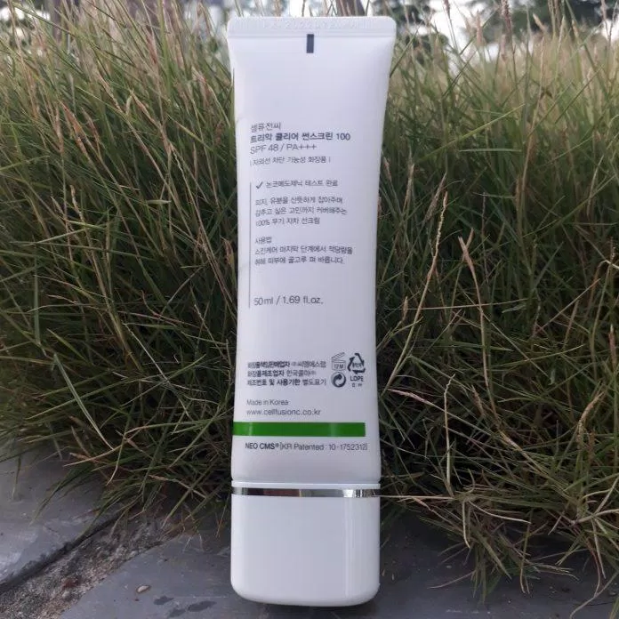 Kem chống nắng Céll Fùsion C Clear Sunscreen 100 SPF 48+/PA+++ tiệp màu da tự nhiên, che phủ khuyết điểm tốt và điều trị mụn hiệu quả (ảnh: BlogAnChoi).