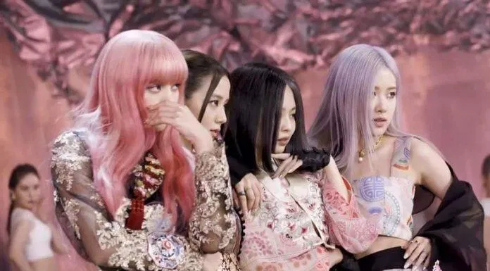 Giống như vậy BLACKPINK khẳng định cũng sẽ mạnh mẽ đứng dậy sau vấp ngã và luôn chiến đấu không ngừng giống như Super Man (Nguồn: Internet)