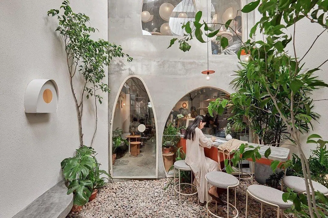 September được mệnh danh là quán cà phê nhiều “lỗ” nhất Sài Gòn (Nguồn: Facebook September Saigon)