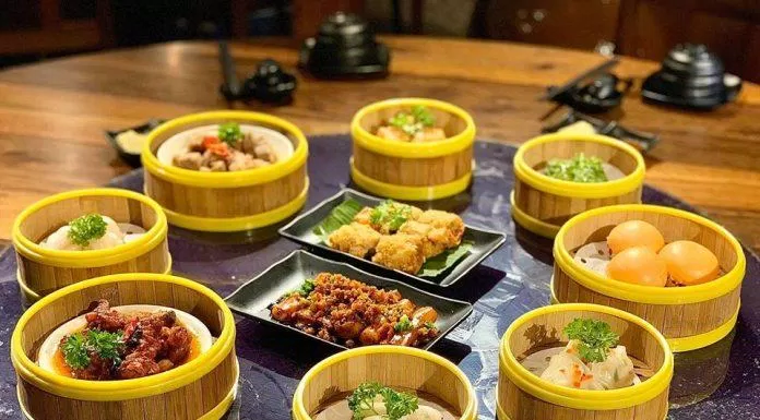 Khi đến quán, bạn có hai lựa chọn là kêu món hoặc ăn theo dạng buffet (Nguồn: Facebook Khang Dimsum Bar)