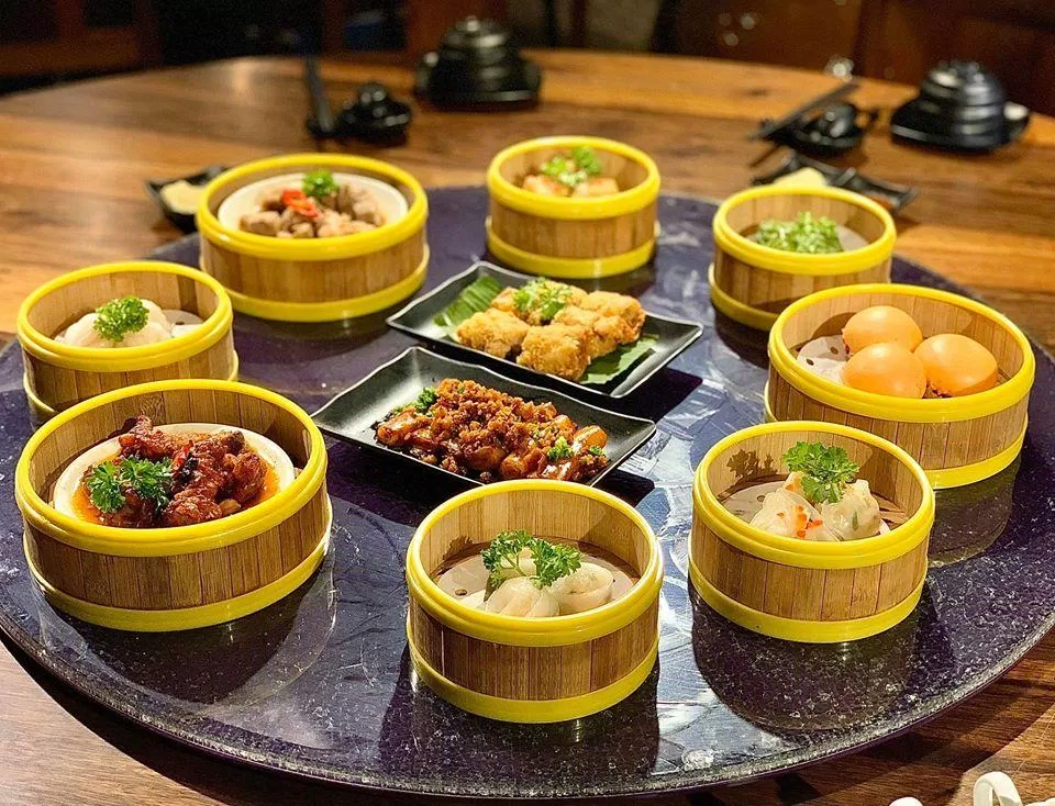 Khi đến quán, bạn có hai lựa chọn là kêu món hoặc ăn theo dạng buffet (Nguồn: Facebook Khang Dimsum Bar)