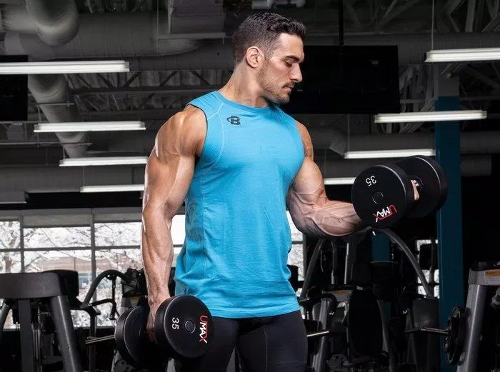 Brian Decosta sở hữu cơ bắp ấn tượng. (Nguồn: Internet)