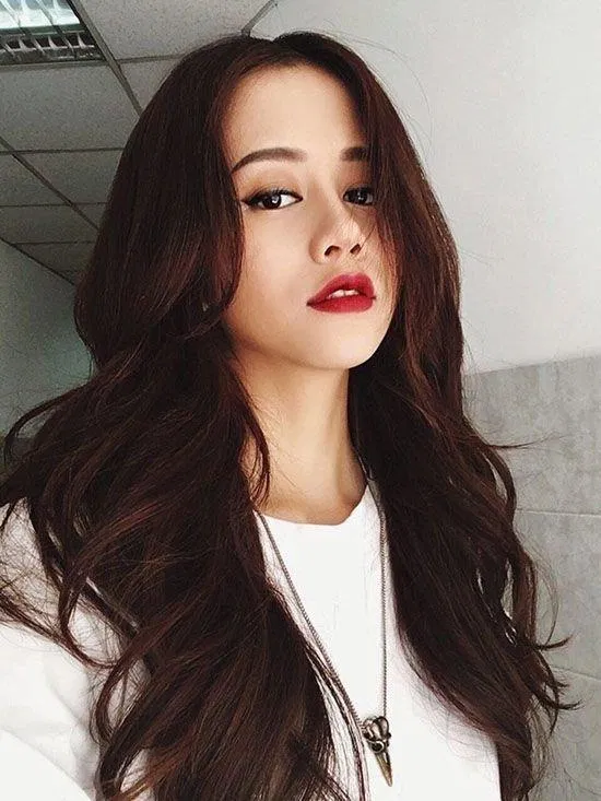 Để có một mái tóc bồng bềnh óng mượt. (Ảnh: Internet) Để có một mái tóc bồng bềnh óng mượt. (Ảnh: Internet)