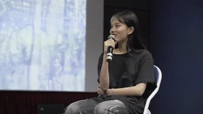 Một đạo diễn trẻ vừa tốt nghiệp trường đại học Sân khấu Điện ảnh Hà Nội (Nguồn: BlogAnChoi) Một đạo diễn trẻ vừa tốt nghiệp trường đại học Sân khấu Điện ảnh Hà Nội (Nguồn: BlogAnChoi)