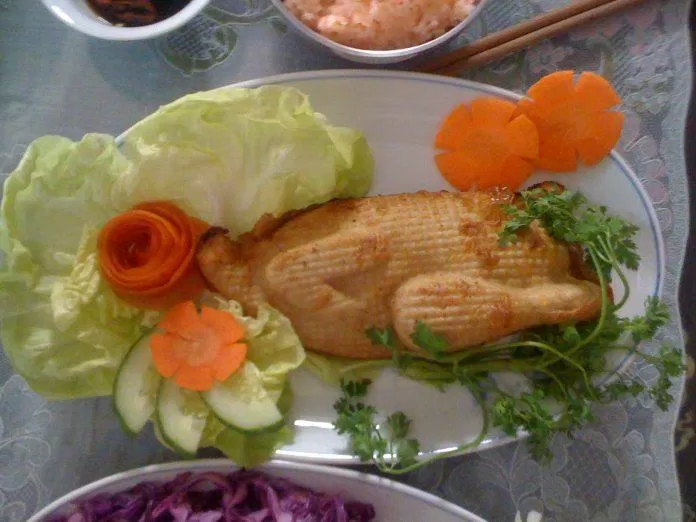 Gà luộc giả mặn chay. (Ảnh nguoiphattu.com)