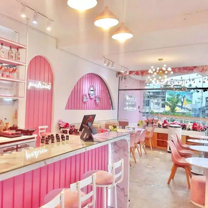 Pinkroom là quán cà phê mang phong cách màu hồng ngọt ngào (Nguồn: Facebook Pinkroom)