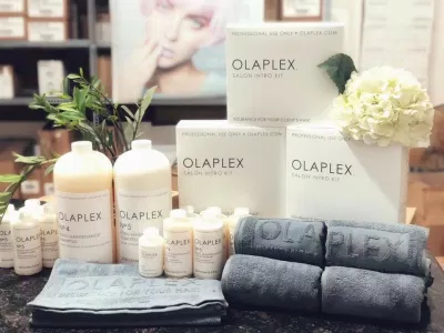 Olaplex giúp bạn sửa chữa từng sợi tóc từ gốc tới ngọn. (Nguồn: Internet)