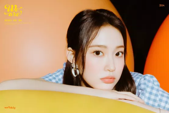 Nhiều ý kiến cho rằng Zoa rất giống với đàn chị Hyewon (IZ*ONE). Điều thú vị là tên thật của Zoa cũng là Hyewon (Nguồn: Twitter). Nhiều ý kiến cho rằng Zoa rất giống với đàn chị Hyewon (IZ*ONE). Điều thú vị là tên thật của Zoa cũng là Hyewon (Nguồn: Twitter).