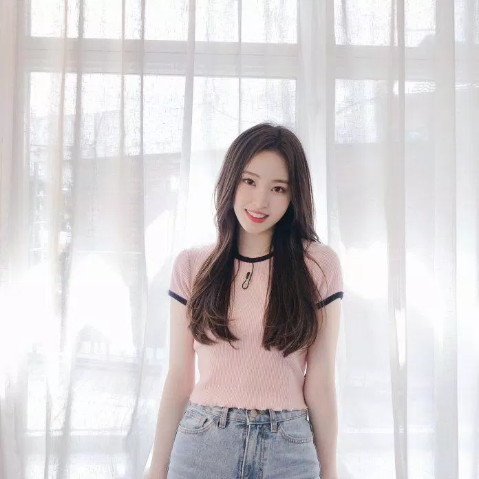 Tuy chưa có vị trí chính thức song Knet tin chắc Zoa là thành viên đảm nhiệm vai trò visual (Nguồn: Twitter).