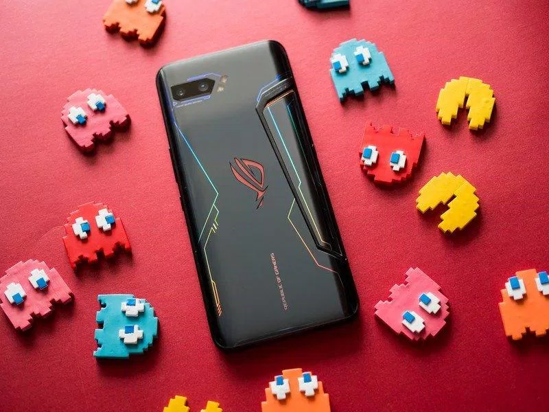 ASUS ROG Phone 2 có hiệu suất chơi PUBG Mobile cao và dung lượng pin lên đến 6.000 mAh. (Nguồn: Internet)