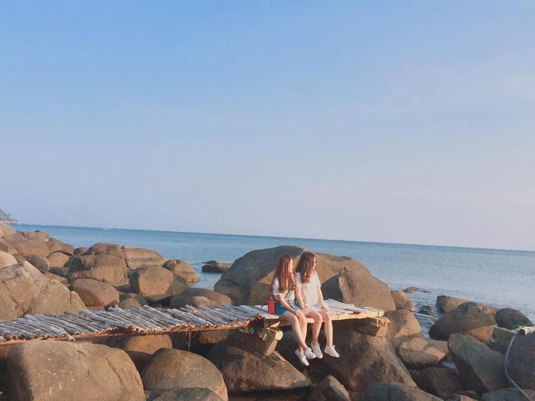 Địa điểm check in lý tưởng tại Bãi Rạng (Ảnh: Internet) Địa điểm check in lý tưởng tại Bãi Rạng (Ảnh: Internet)